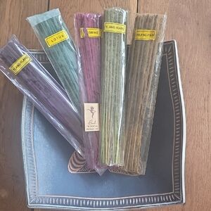 Zen Vibes 🌿 Set of 5 Aromatic Incense Packs